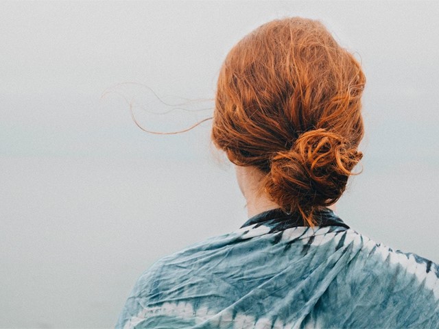 ¿Cómo controlar el pelo encrespado?