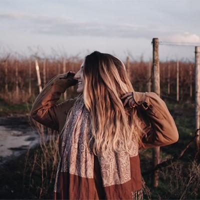 ¿Cómo evitar el encrespamiento del cabello durante el otoño?