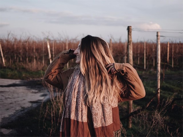 ¿Cómo evitar el encrespamiento del cabello durante el otoño?