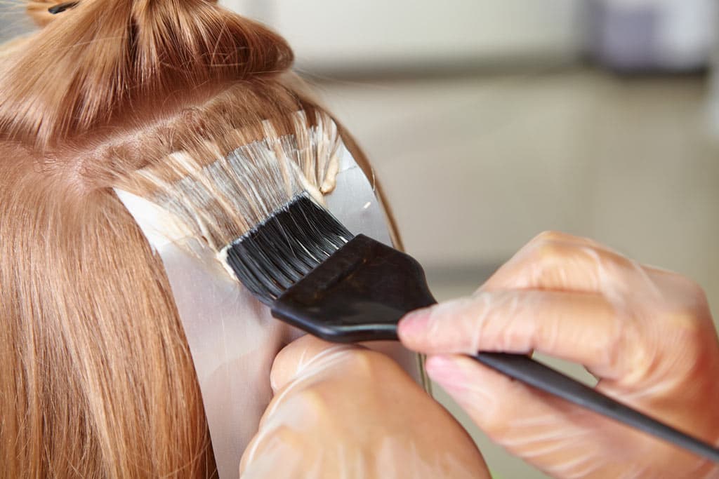 ¿Quieres teñirte el pelo, pero no sabes cuál es tu color? En Borgia Cabeli te asesoramos